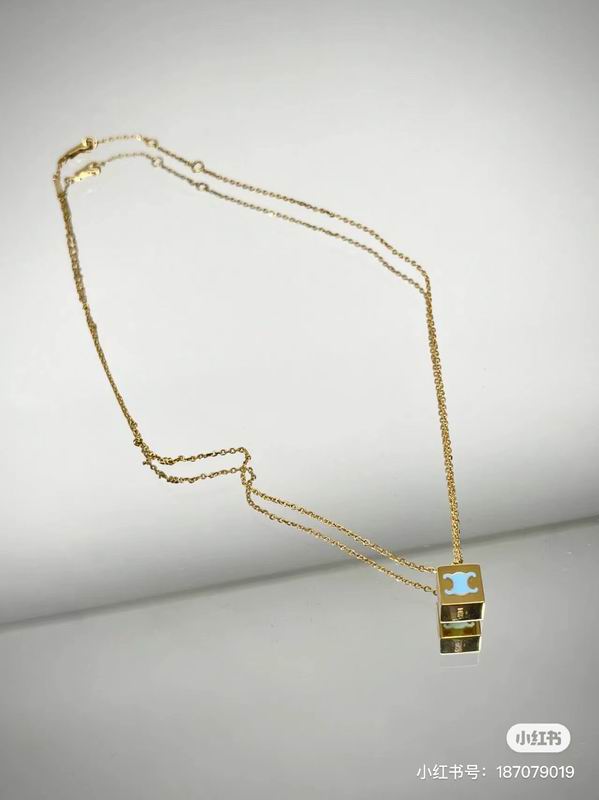 Celine Necklace 05lyr87 (1)